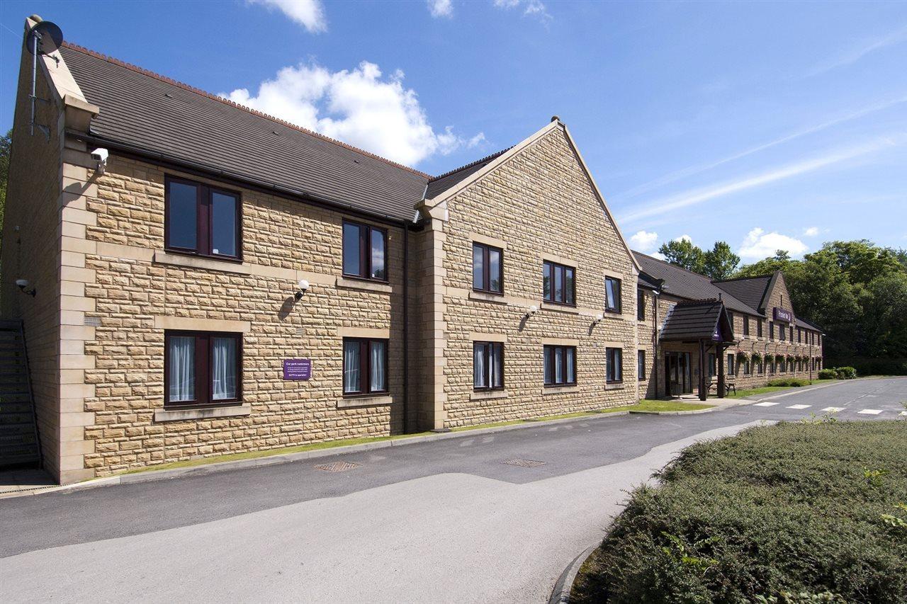 Premier Inn Burnley Exteriör bild