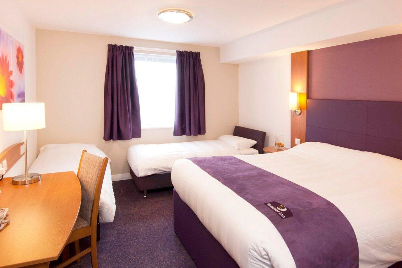 Premier Inn Burnley Exteriör bild